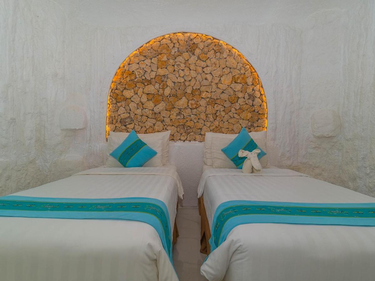Loccal Collection Hotel Komodo ลาบวนบาโจ ภายนอก รูปภาพ