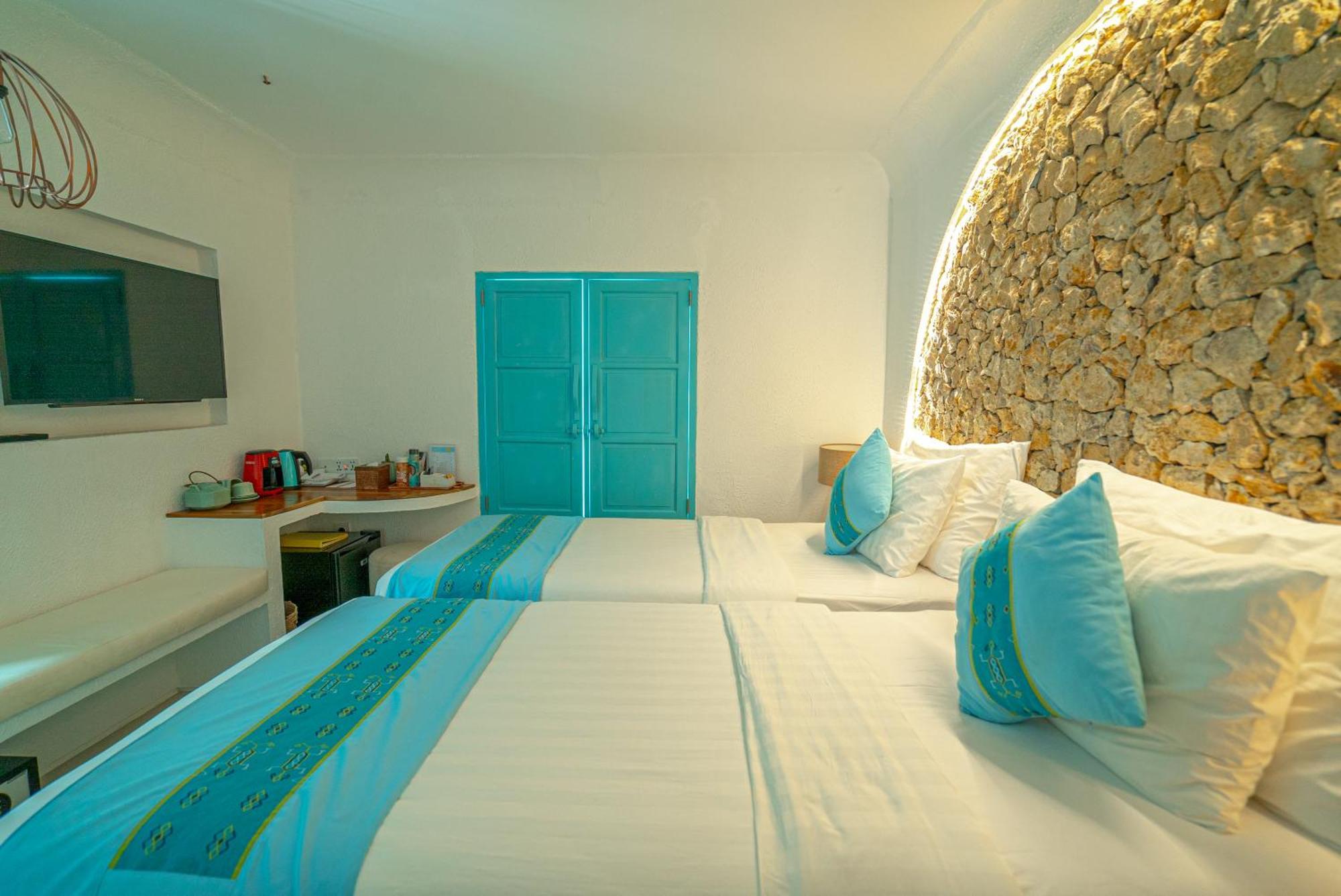 Loccal Collection Hotel Komodo ลาบวนบาโจ ภายนอก รูปภาพ