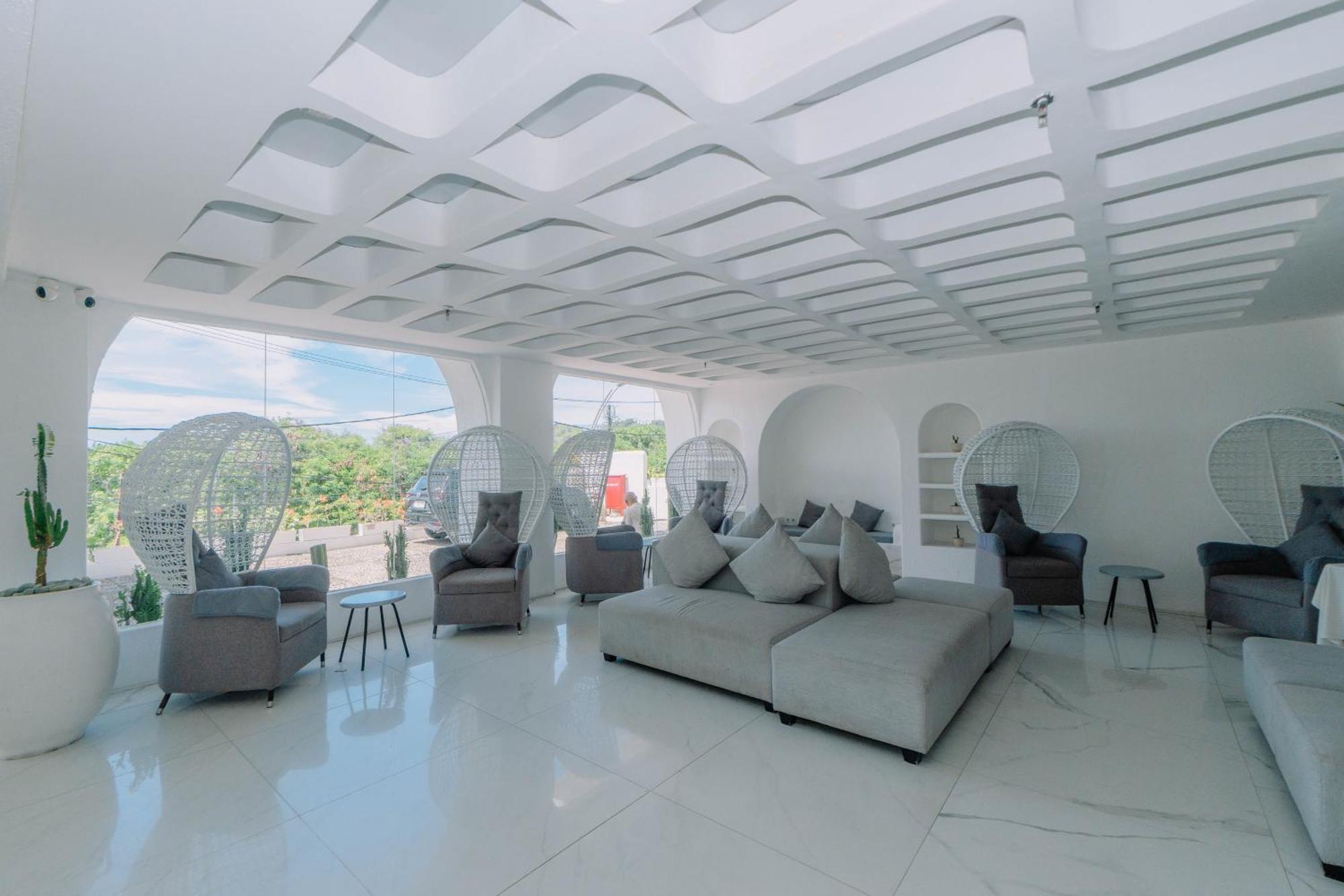 Loccal Collection Hotel Komodo ลาบวนบาโจ ภายนอก รูปภาพ